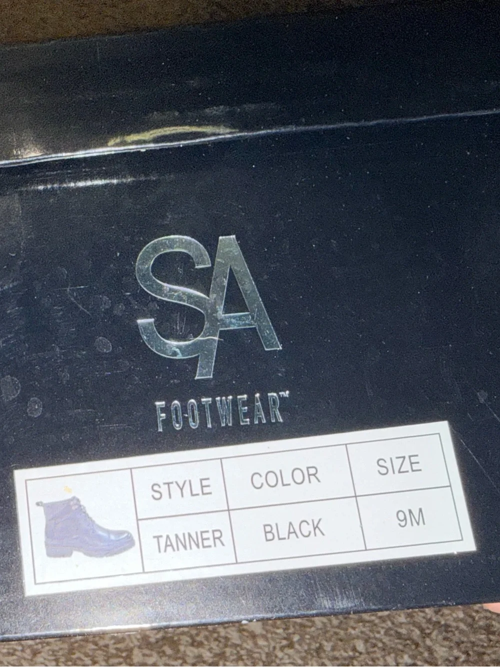 N/A sleek black